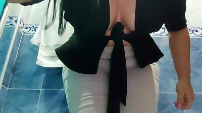 MY STEPMOM RECORDING HER peeing FOR HER lover AND SENDS HIM A movie