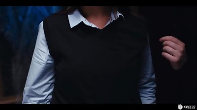 drool-filled Security female Tricked Into giving hand job - Italian babe Layla Scarlett Time Stop Freeze pornography